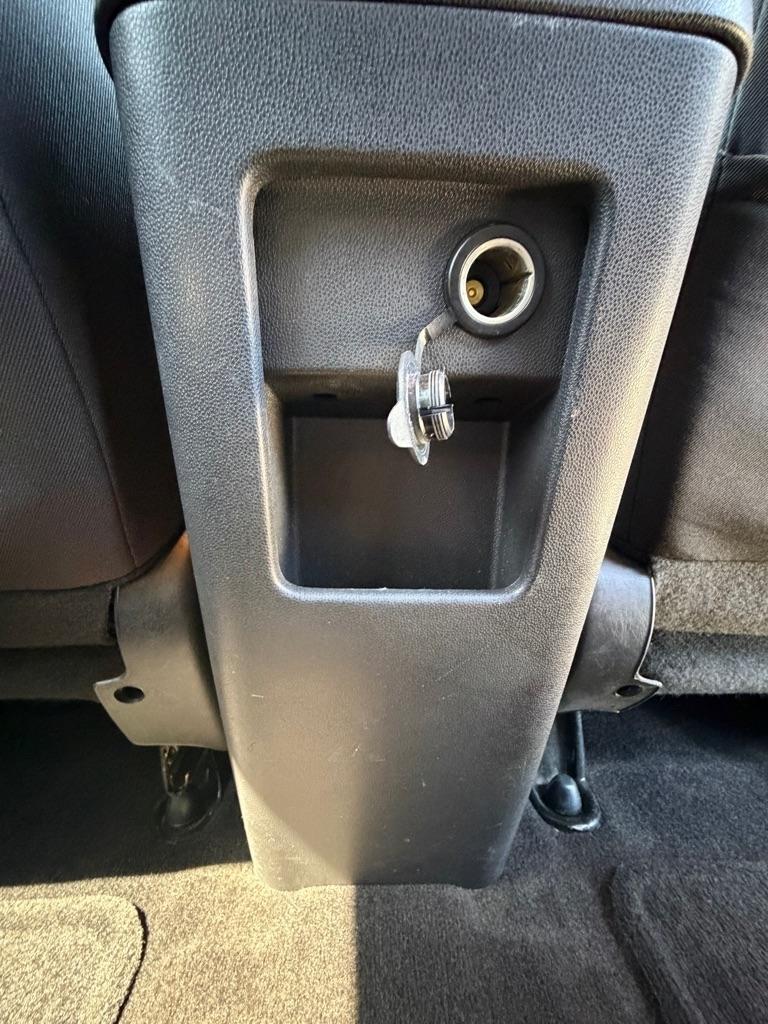 Ford Escape 4WD 4dr XLT 2012