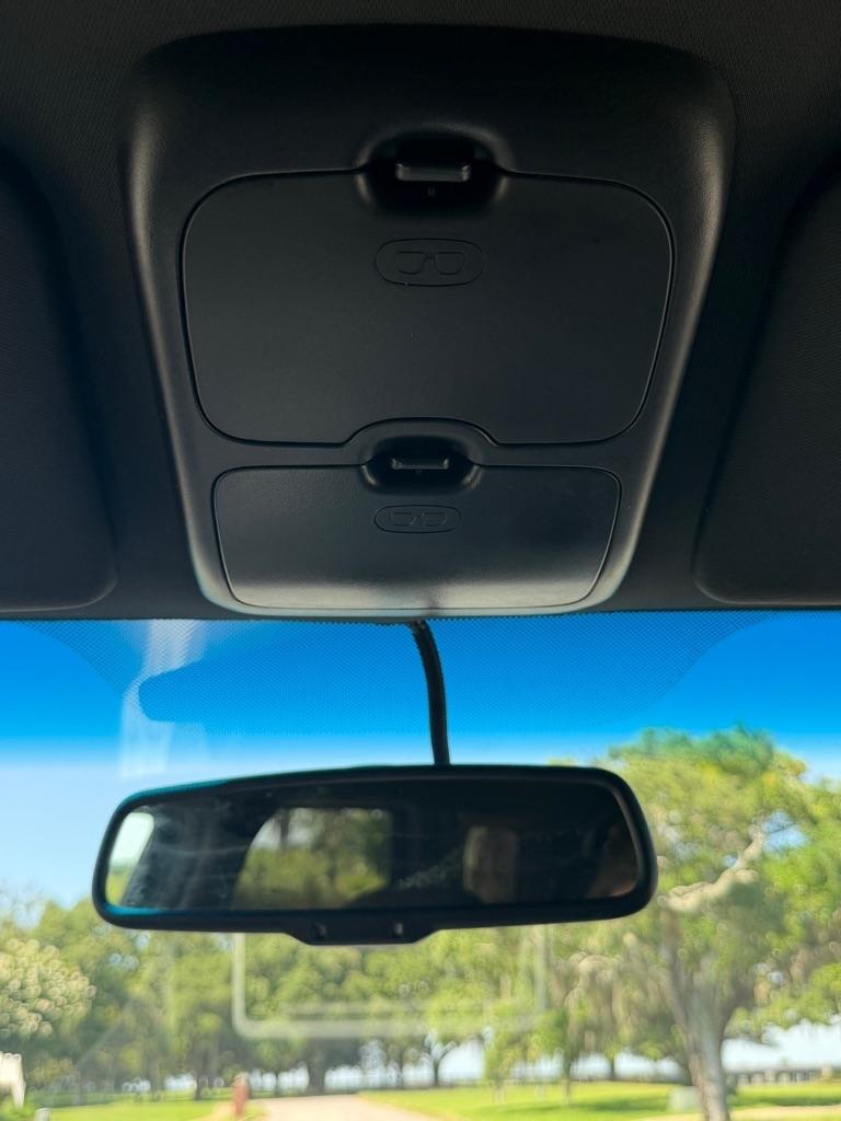 Ford Escape 4WD 4dr XLT 2012