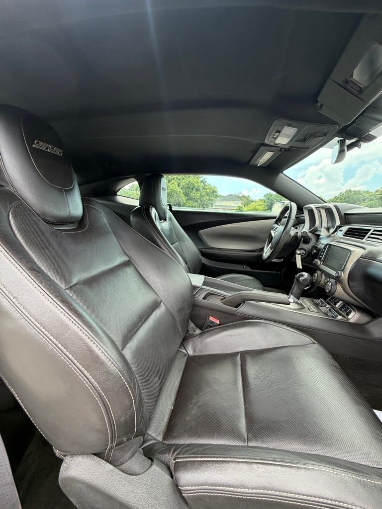 Chevrolet Camaro 2dr Cpe SS w/2SS 2013