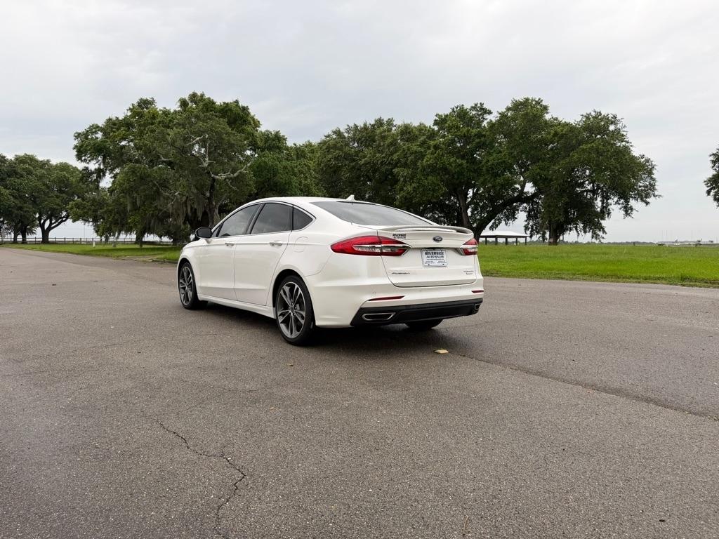 Ford Fusion Titanium FWD 2019