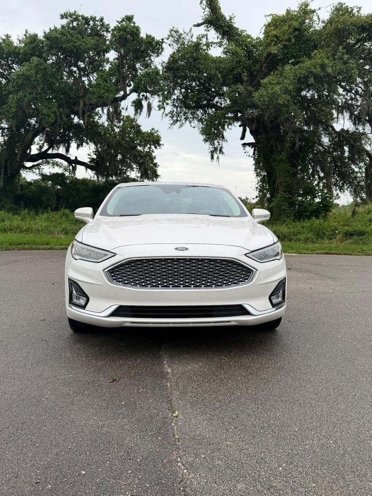 Ford Fusion Titanium FWD 2019