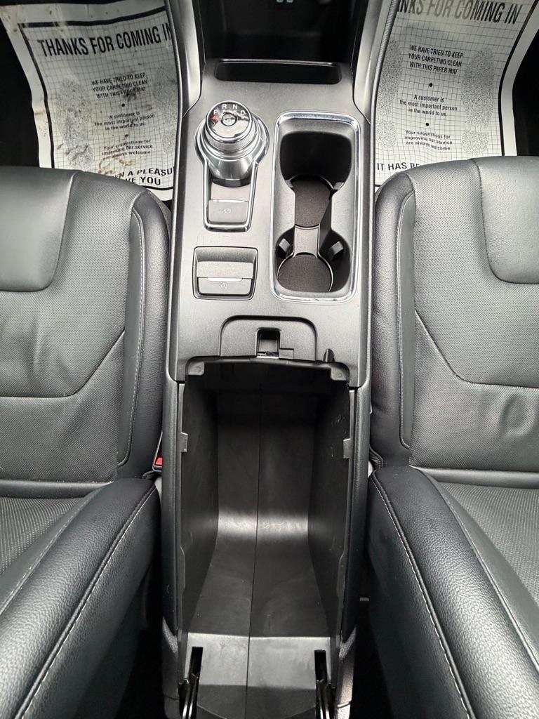 Ford Fusion Titanium FWD 2019
