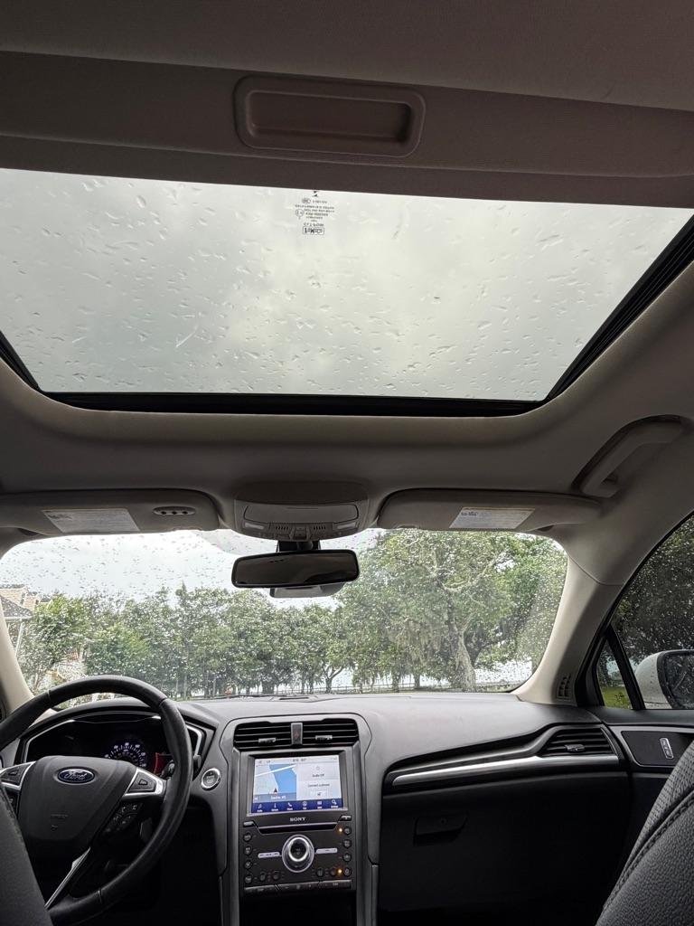 Ford Fusion Titanium FWD 2019