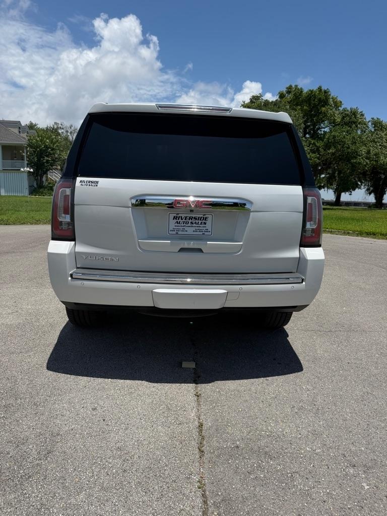 GMC Yukon 2WD 4dr Denali 2019