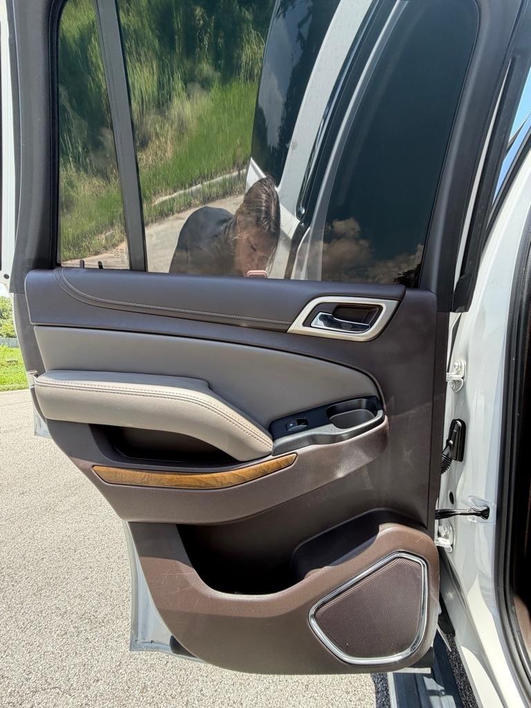 GMC Yukon 2WD 4dr Denali 2019