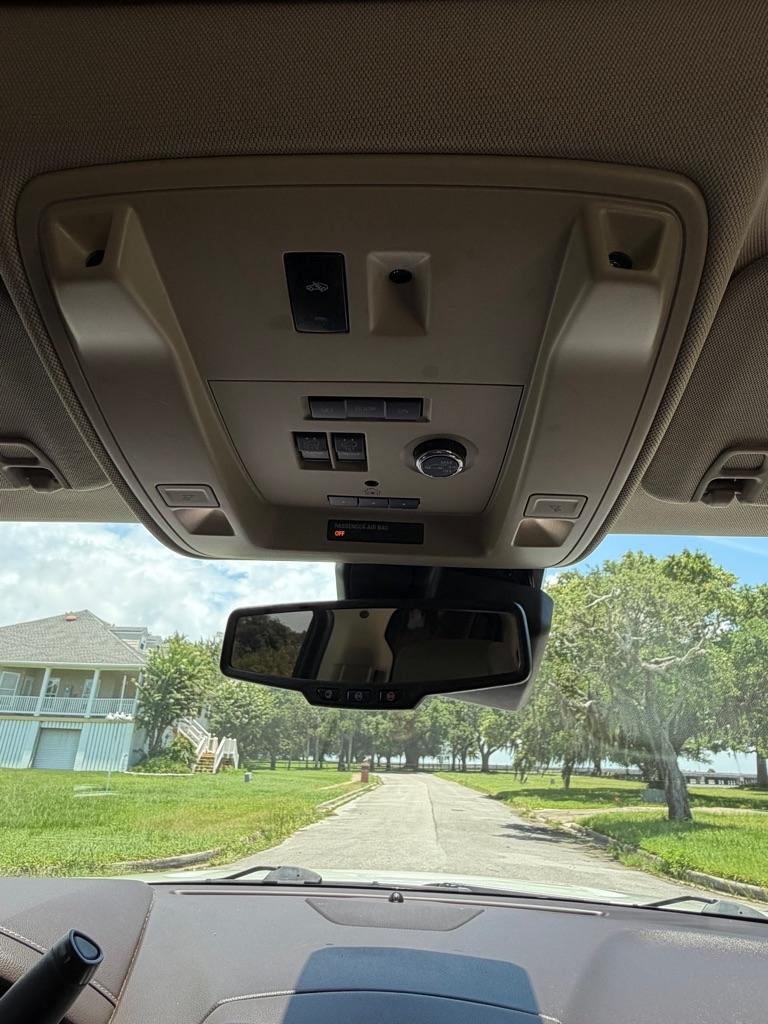 GMC Yukon 2WD 4dr Denali 2019