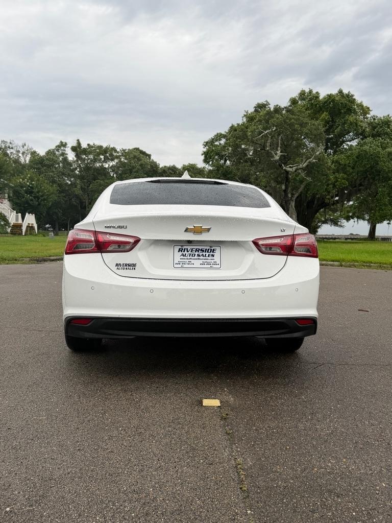 Chevrolet Malibu 4dr Sdn LT 2021