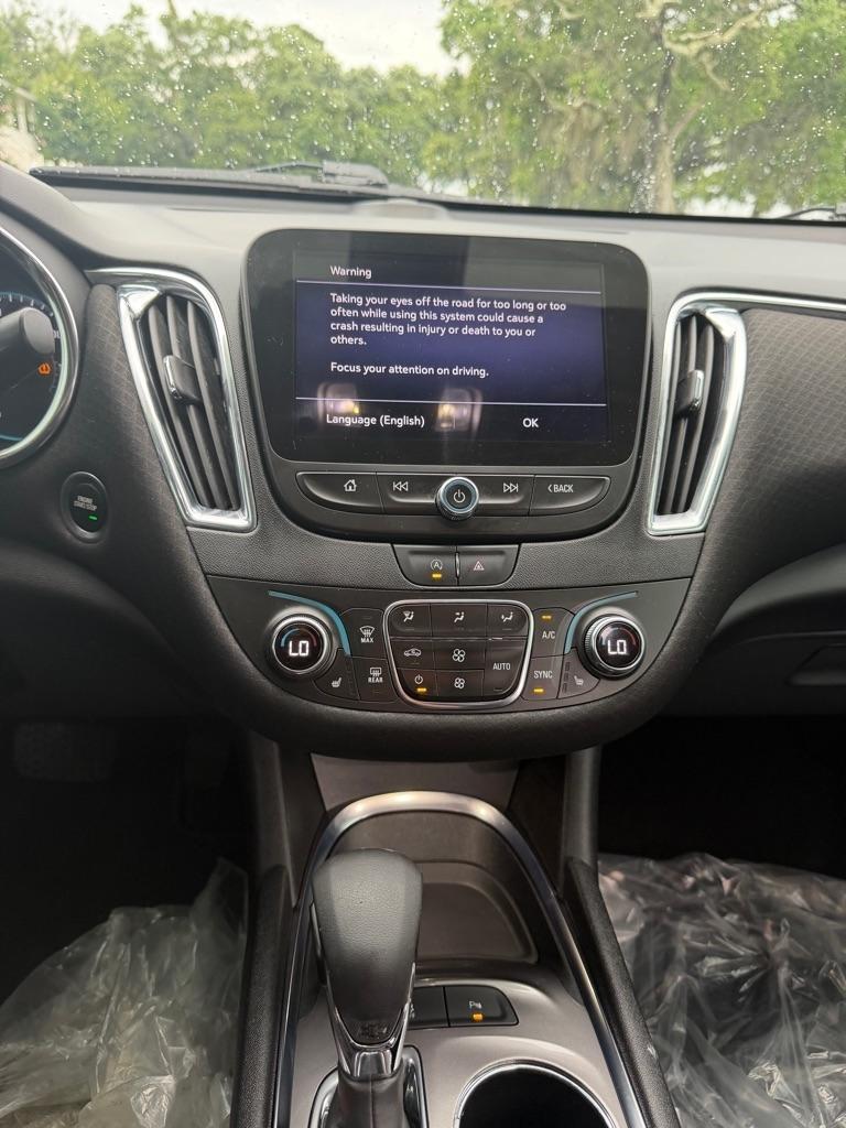 Chevrolet Malibu 4dr Sdn LT 2021