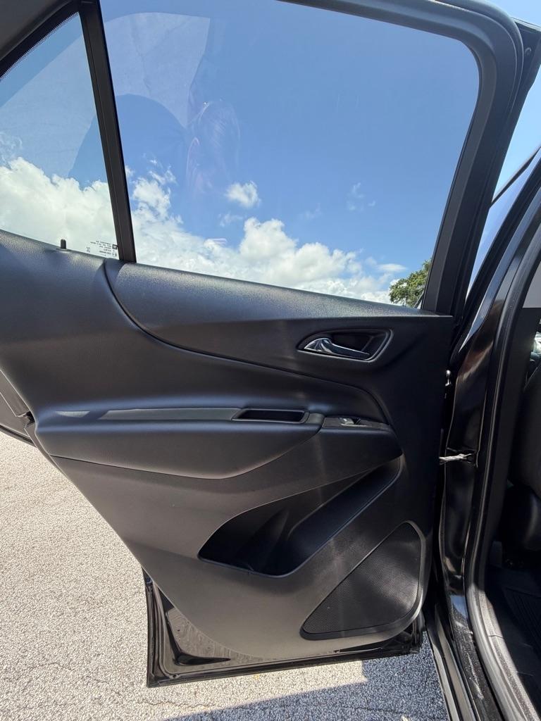 Chevrolet Equinox FWD 4dr LT w/2FL 2020