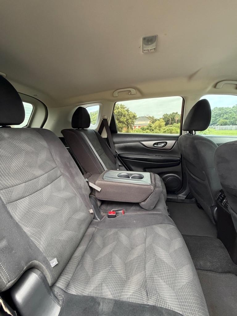 Nissan Rogue FWD 4dr S 2016