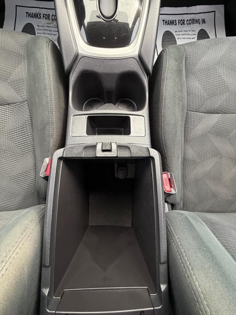 Nissan Rogue FWD 4dr S 2016