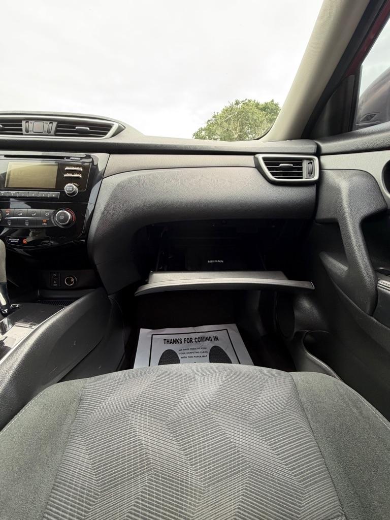 Nissan Rogue FWD 4dr S 2016