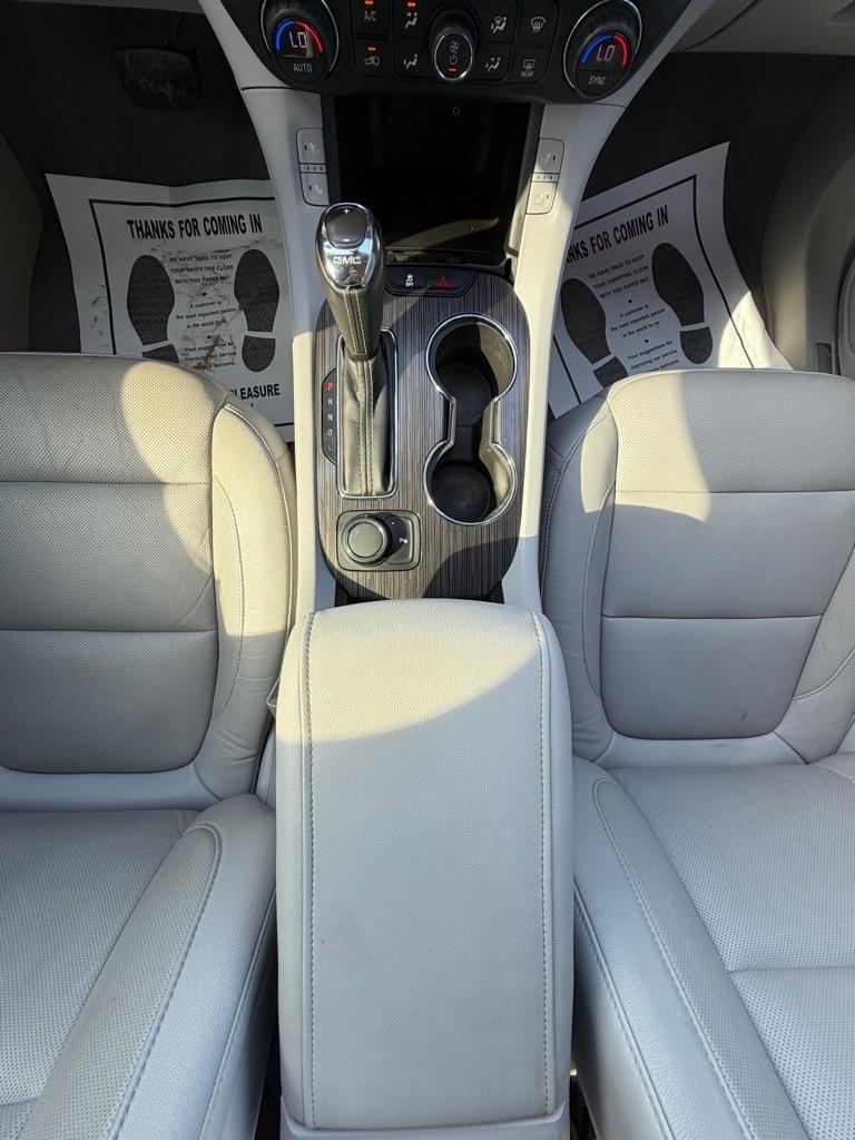 GMC Acadia FWD 4dr SLT w/SLT-1 2019