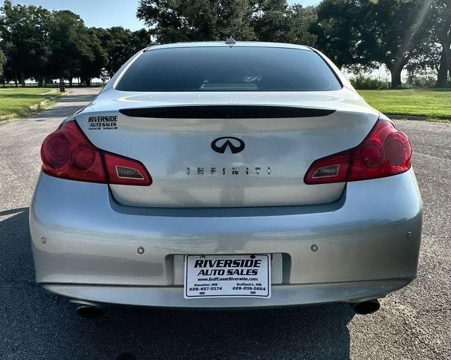Infiniti G37 Sedan 4dr x AWD 2013