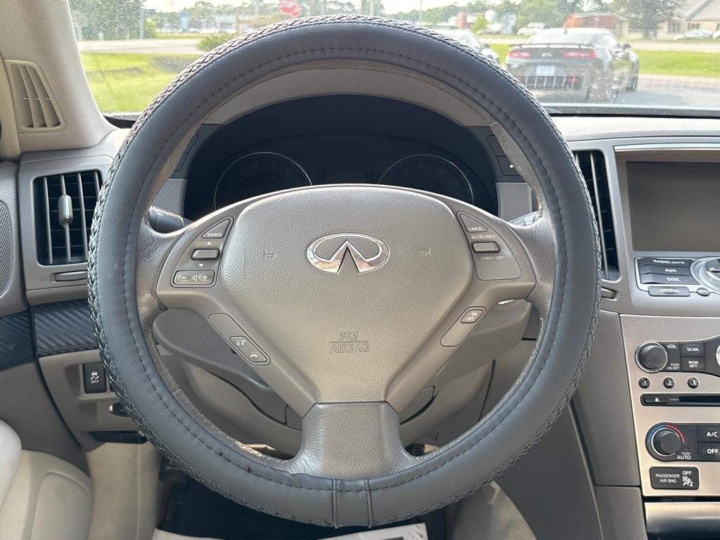 Infiniti G37 Sedan 4dr x AWD 2013