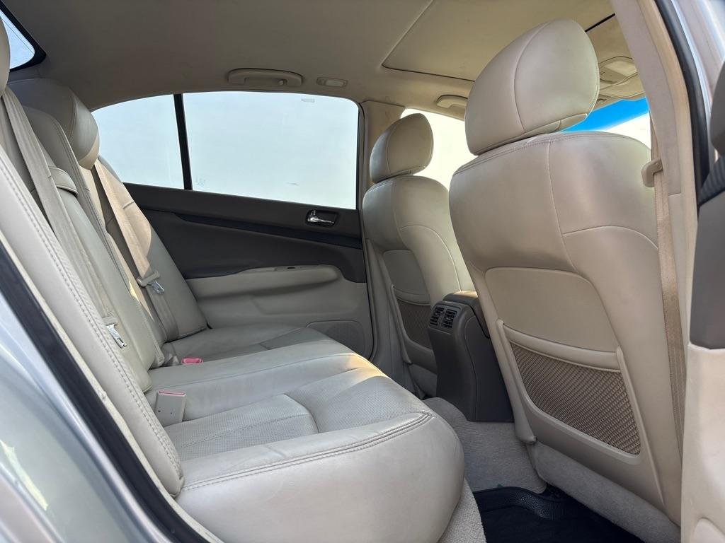 Infiniti G37 Sedan 4dr x AWD 2013