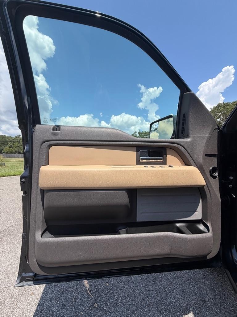 Ford F-150 2WD SuperCrew 145" XL 2014