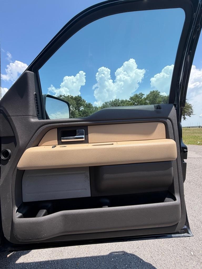 Ford F-150 2WD SuperCrew 145" XL 2014