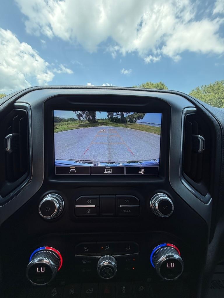 GMC Sierra 1500 4WD Crew Cab 147" SLT 2021