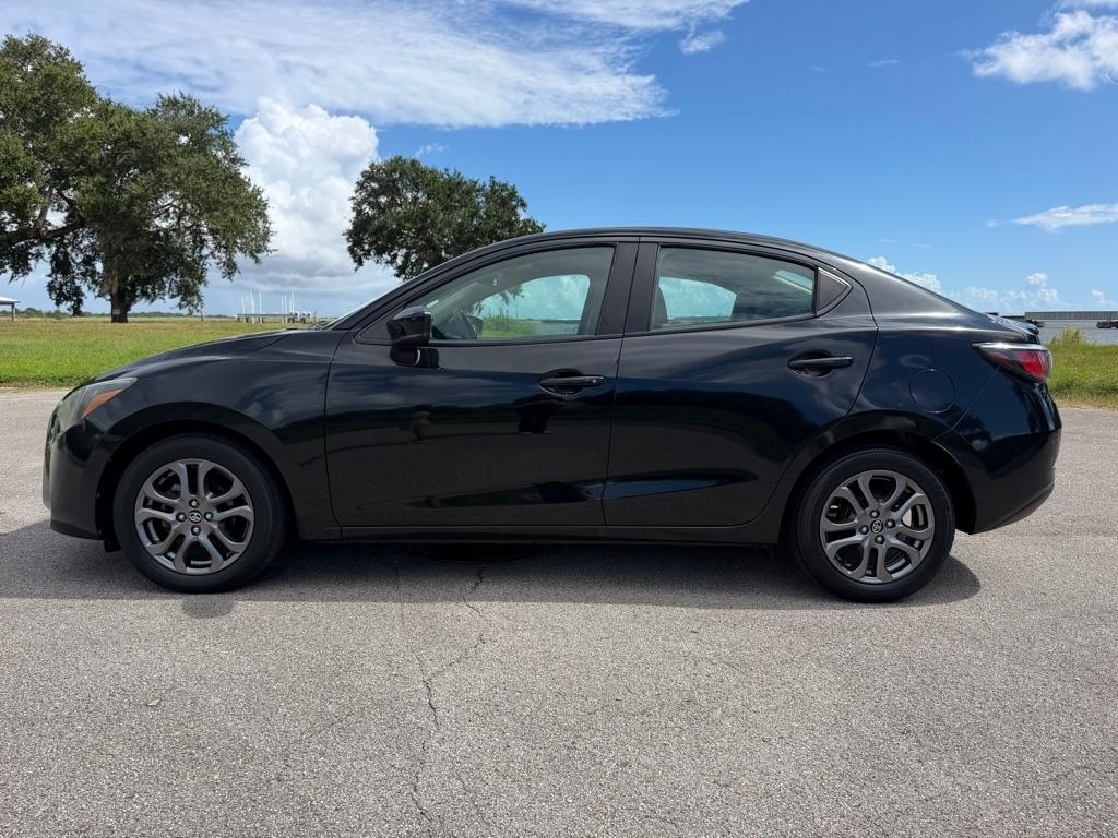 Toyota Yaris Sedan L Manual (Natl) 2019