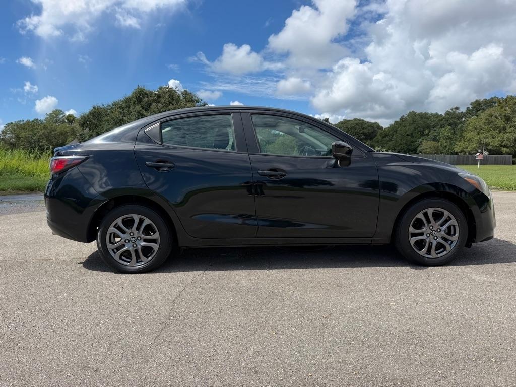 Toyota Yaris Sedan L Manual (Natl) 2019