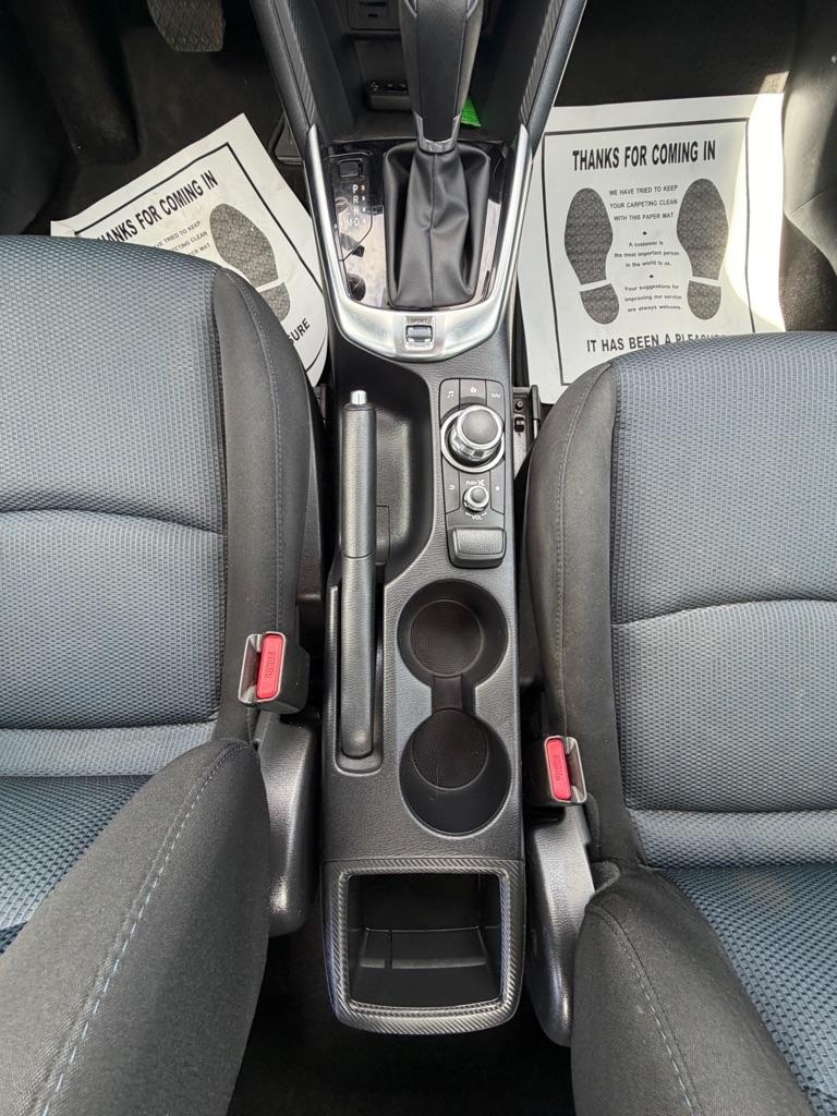 Toyota Yaris Sedan L Manual (Natl) 2019