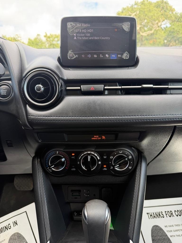 Toyota Yaris Sedan L Manual (Natl) 2019