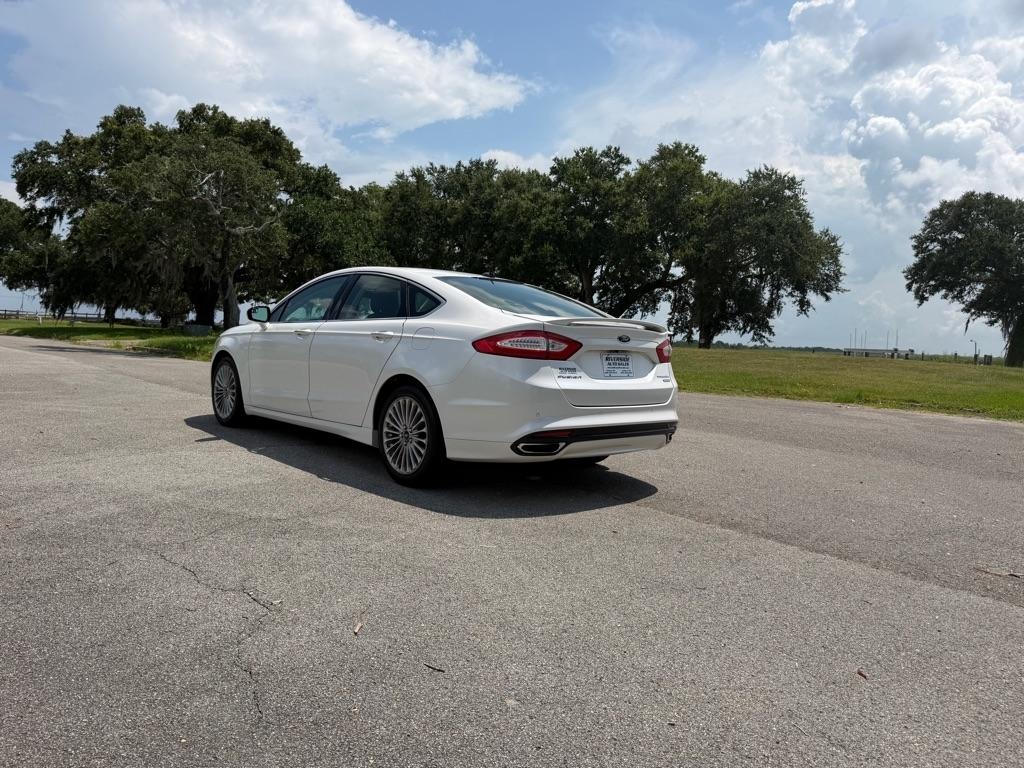 Ford Fusion 4dr Sdn Titanium FWD 2015
