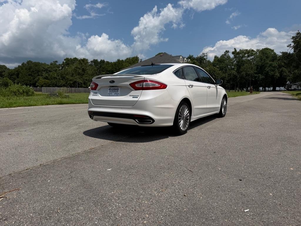 Ford Fusion 4dr Sdn Titanium FWD 2015