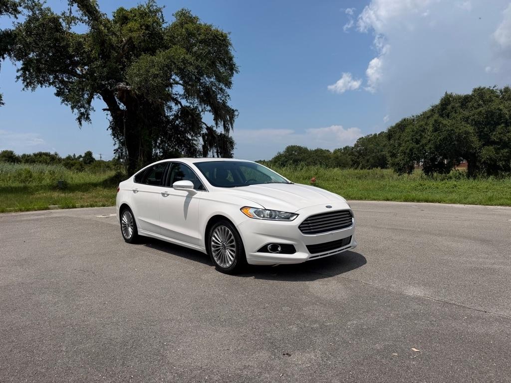 Ford Fusion 4dr Sdn Titanium FWD 2015