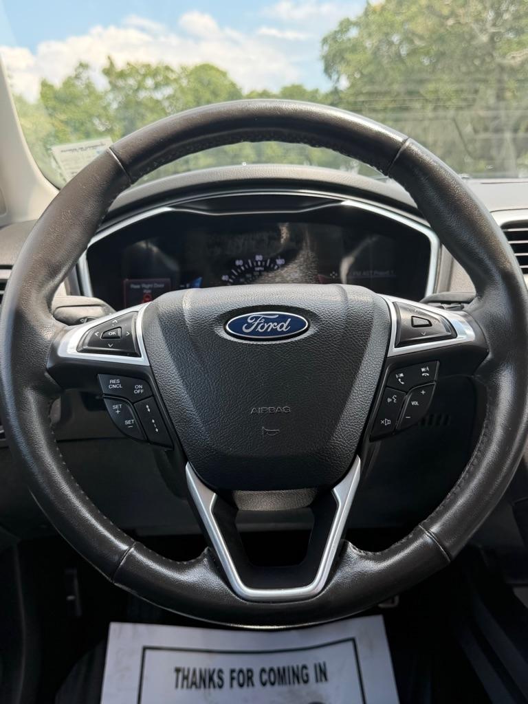 Ford Fusion 4dr Sdn Titanium FWD 2015