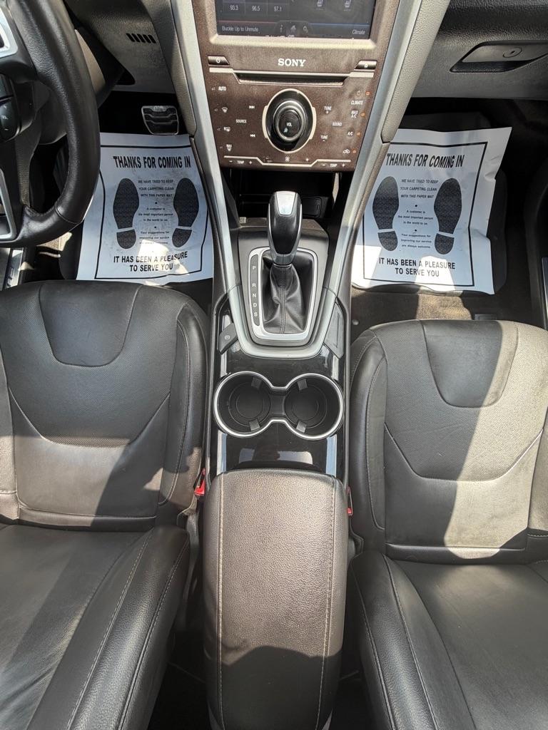 Ford Fusion 4dr Sdn Titanium FWD 2015