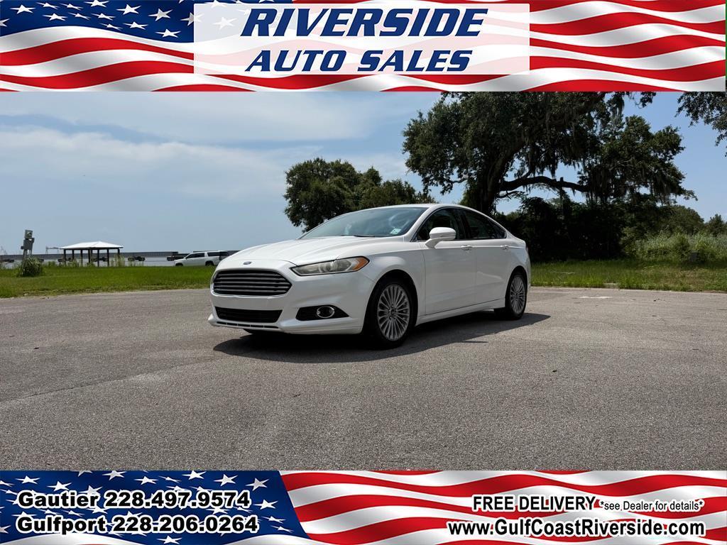 Ford Fusion 4dr Sdn Titanium FWD 2015