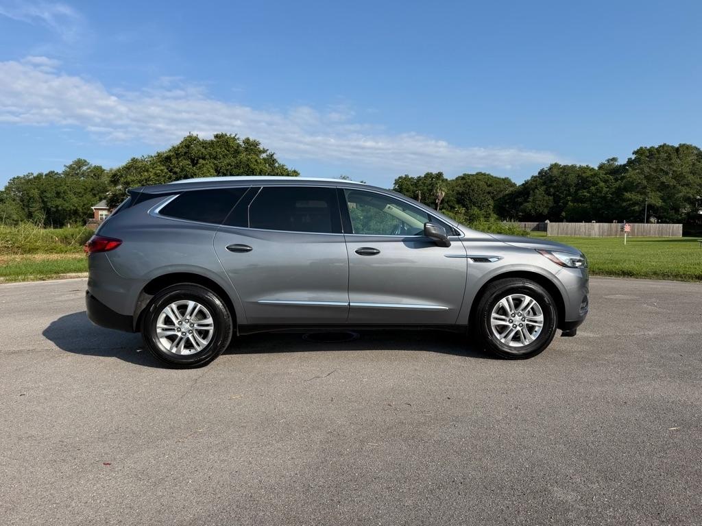 Buick Enclave FWD 4dr Essence 2018