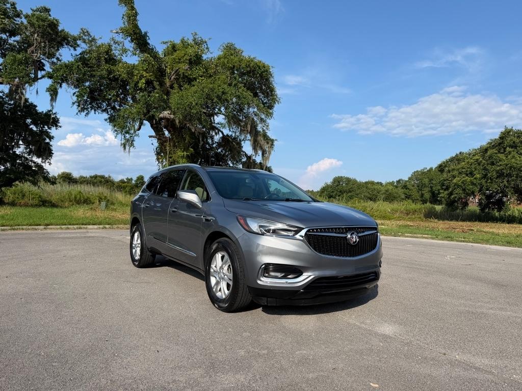 Buick Enclave FWD 4dr Essence 2018