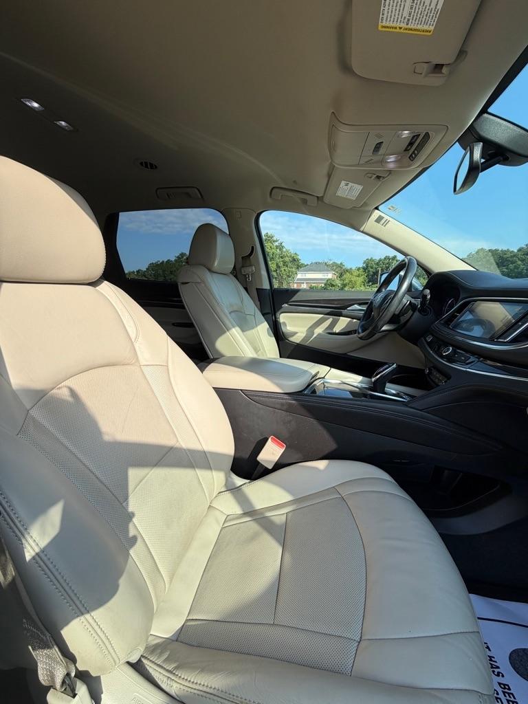 Buick Enclave FWD 4dr Essence 2018