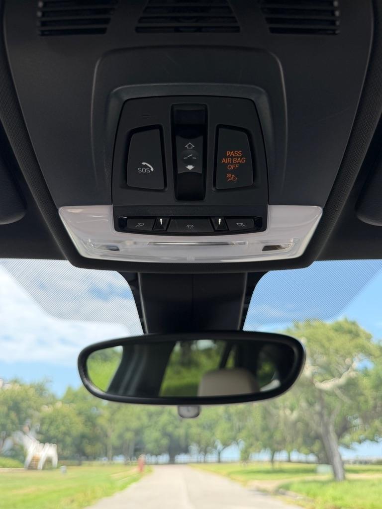 BMW X1 sDrive28i Sports Activity Vehicle 2021