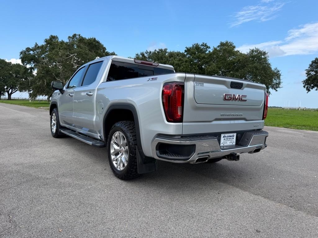 GMC Sierra 1500 4WD Crew Cab 147" SLT 2021