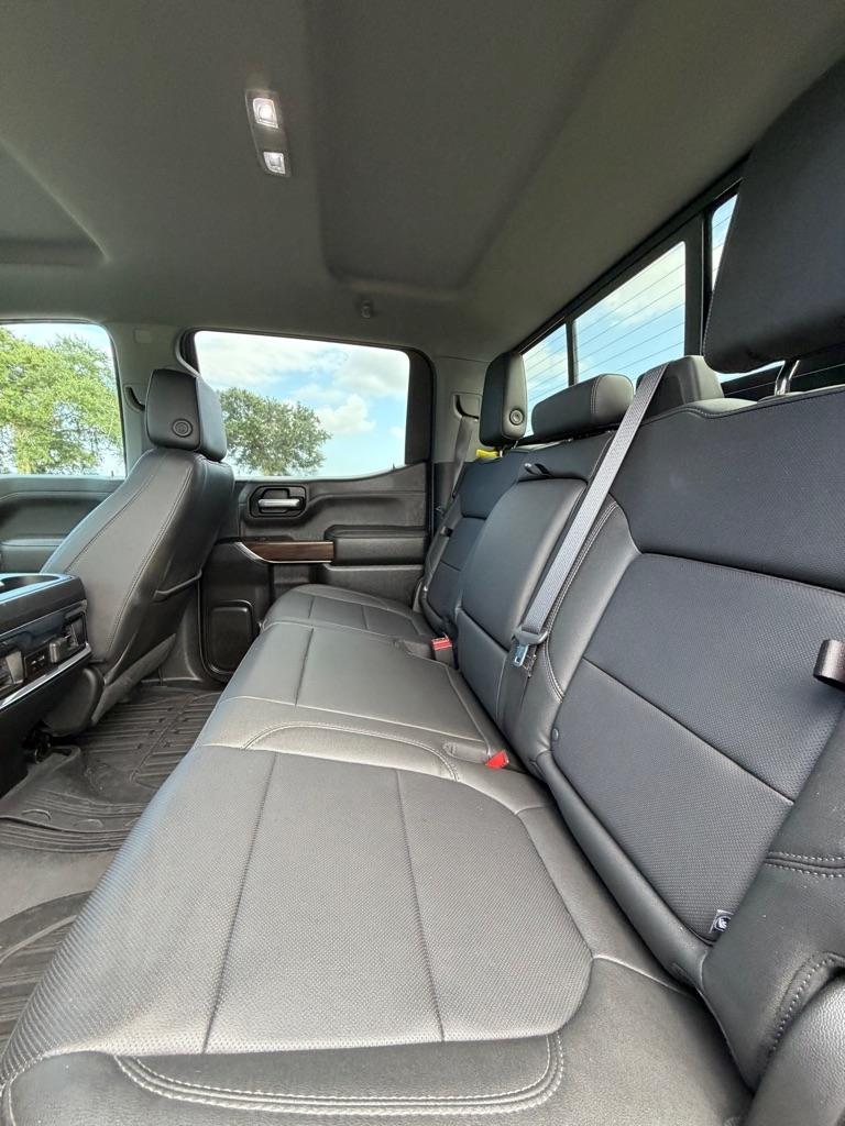 GMC Sierra 1500 4WD Crew Cab 147" SLT 2021