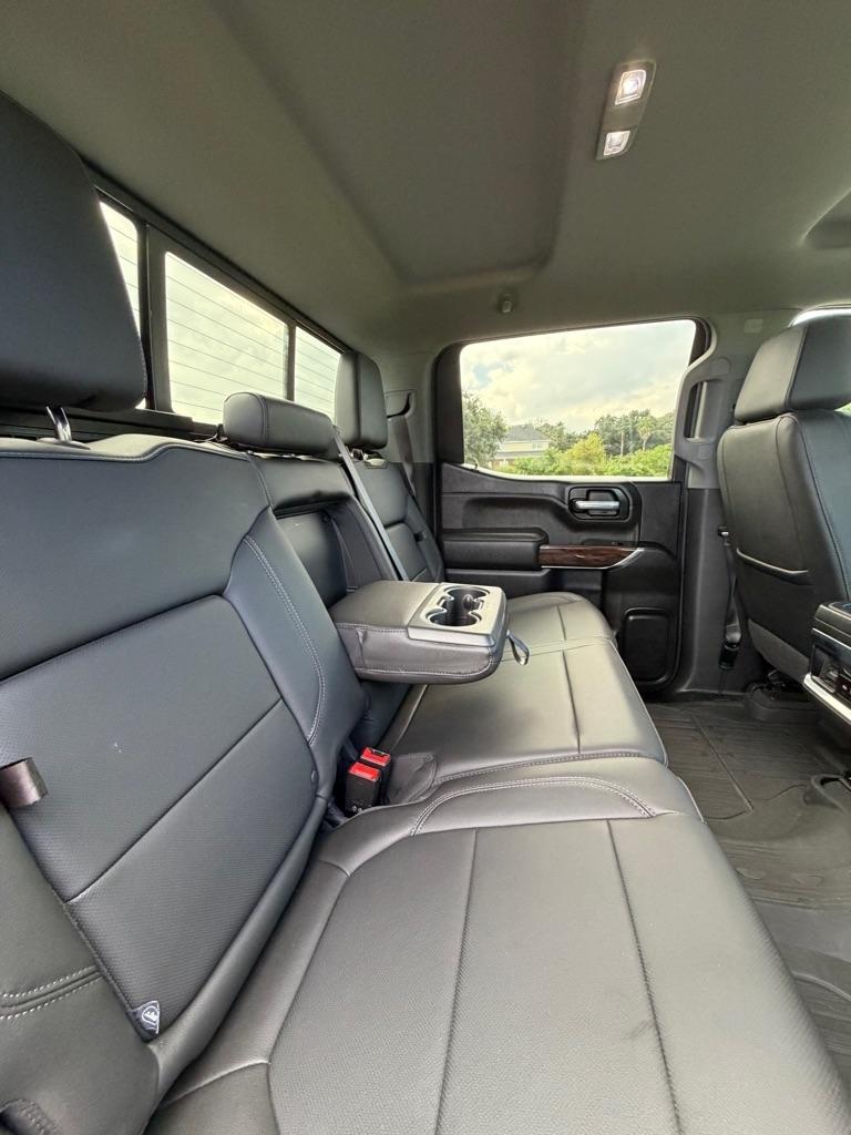 GMC Sierra 1500 4WD Crew Cab 147" SLT 2021
