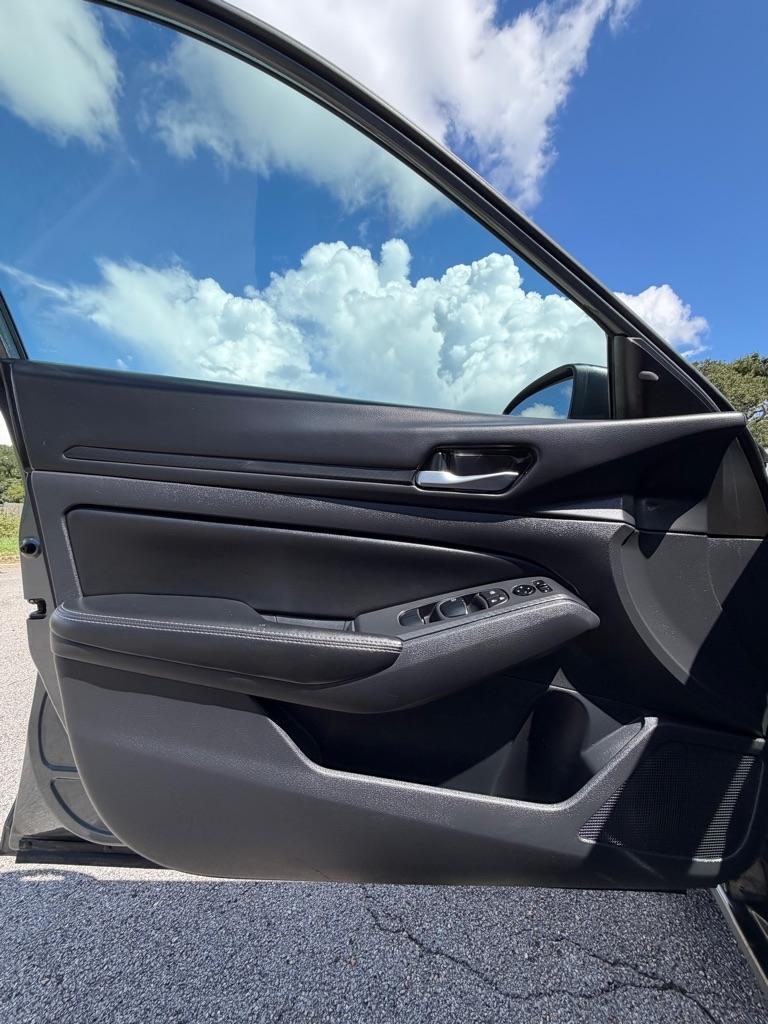 Nissan Altima SV FWD 2025