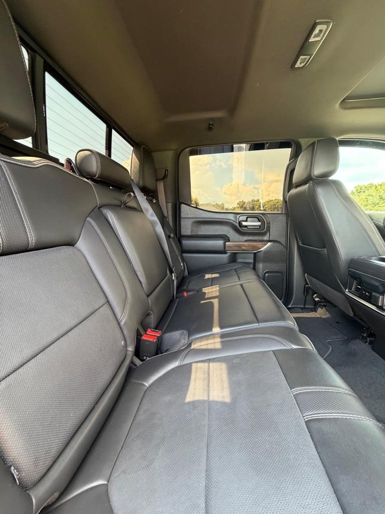 Chevrolet Silverado 1500 4WD Crew Cab 147" High Country 2022