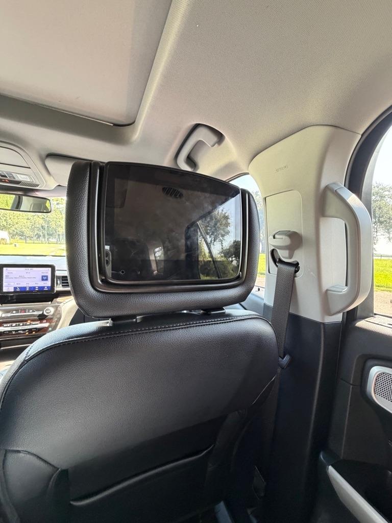 Ford Explorer Limited RWD 2021