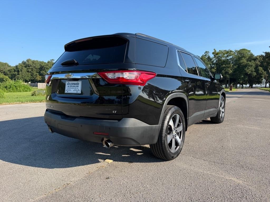 Chevrolet Traverse AWD 4dr LT Leather 2021