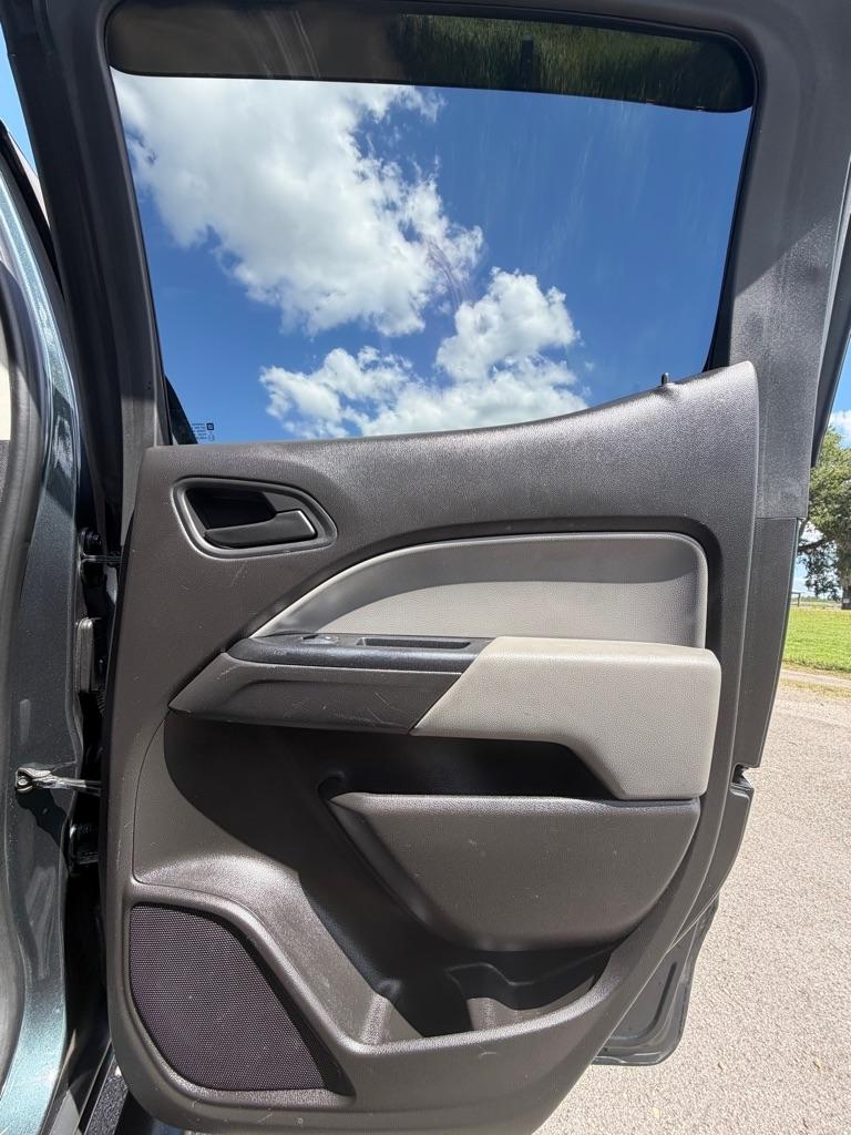 Chevrolet Colorado 2WD Crew Cab 128.3" WT 2017