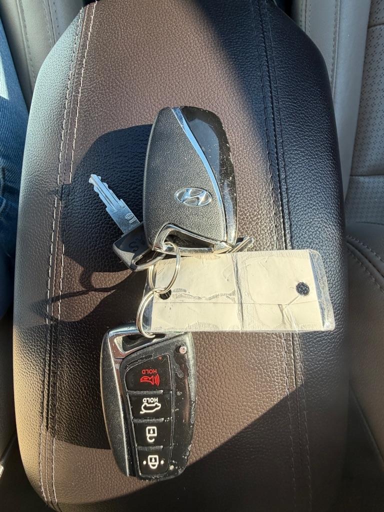 Hyundai Santa Fe AWD 4dr 2.0T Sport 2013