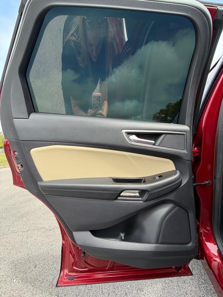 Ford Edge SEL FWD 2019