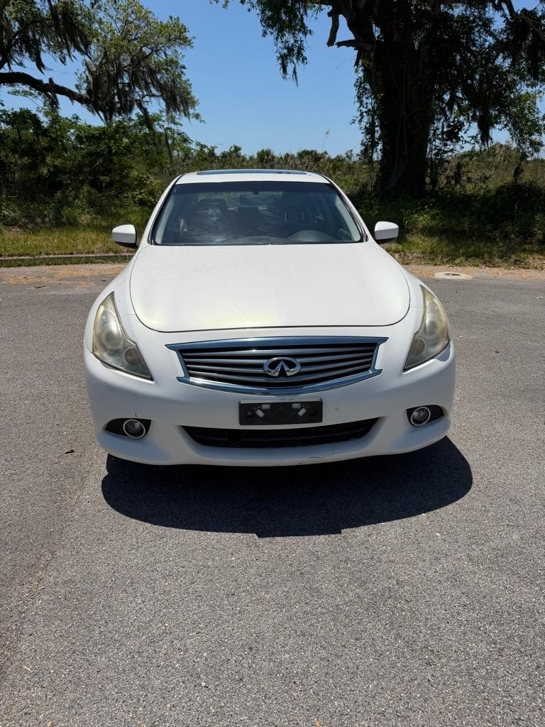 Infiniti G37 Sedan 4dr x AWD 2013
