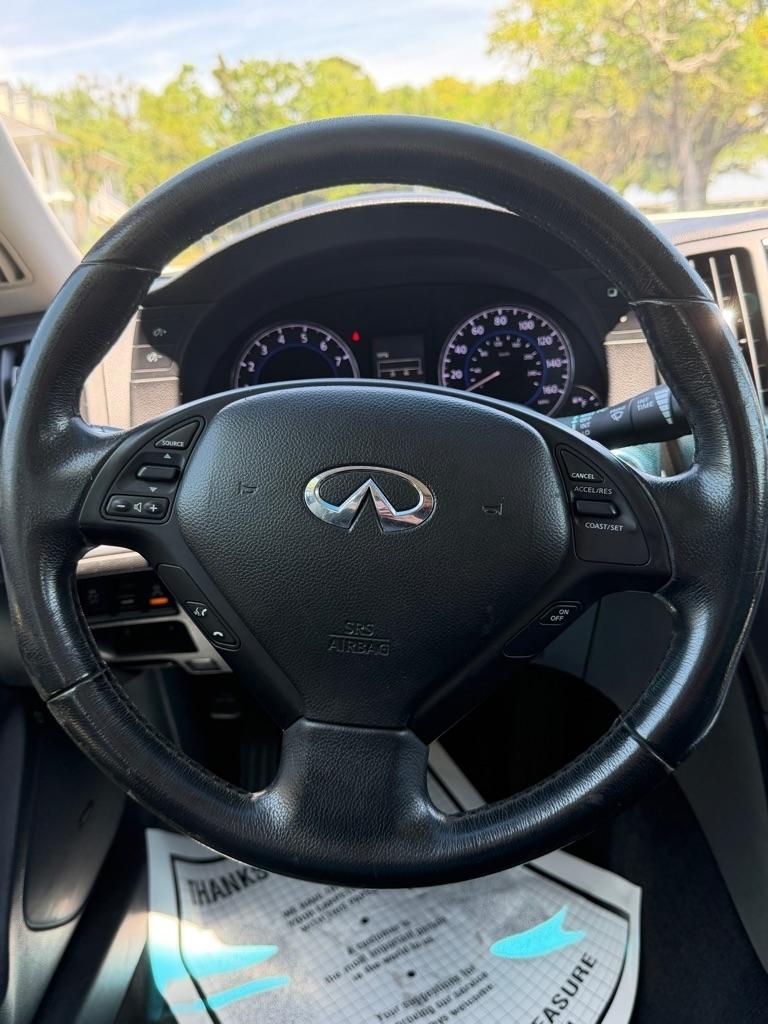 Infiniti G37 Sedan 4dr x AWD 2013