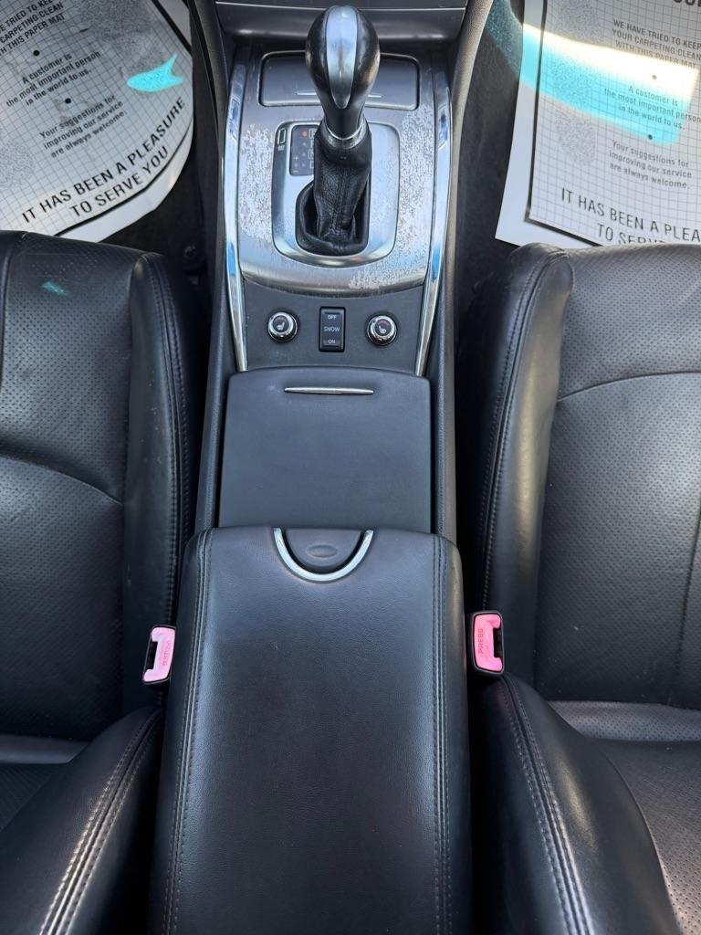 Infiniti G37 Sedan 4dr x AWD 2013